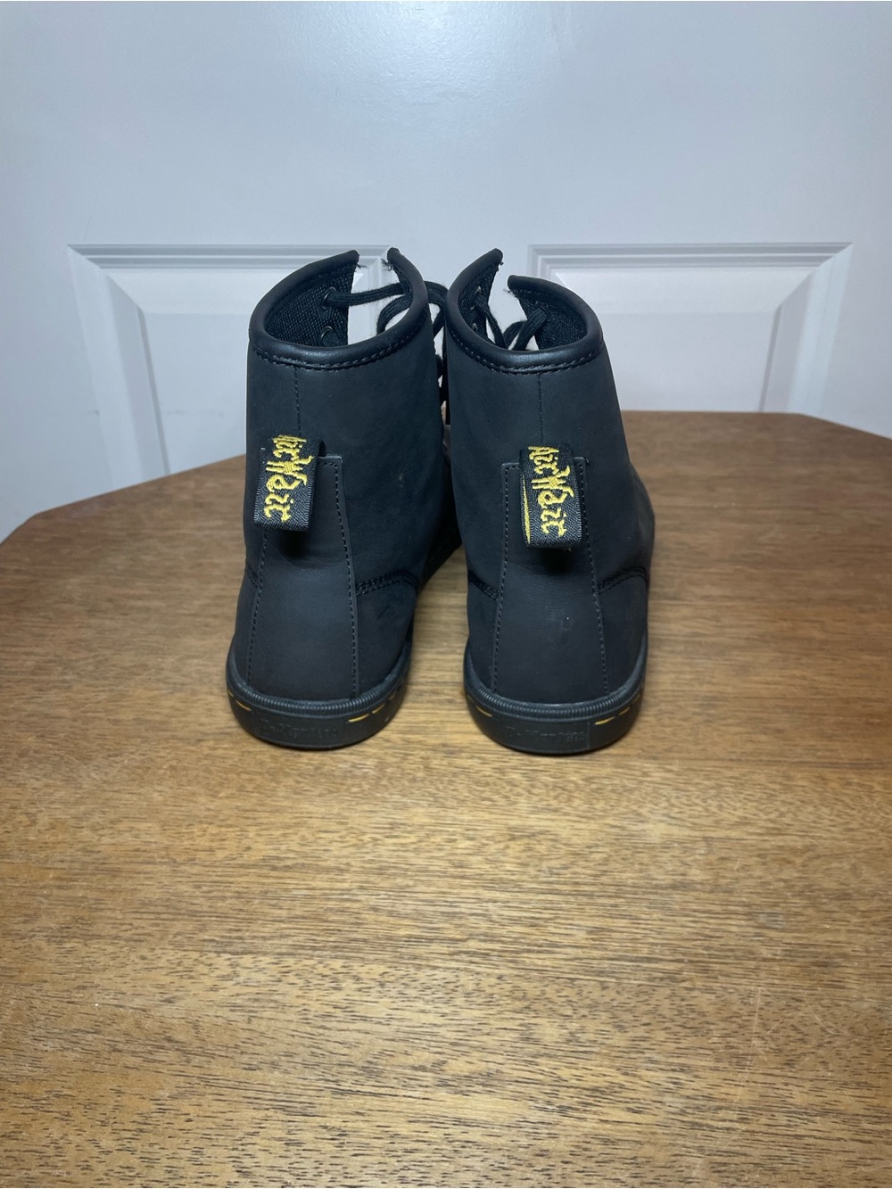 Dr. Martens Sheridan Black Leather Lace-Up Boots Women’s US 8 EU 39 - Picture 2 of 10